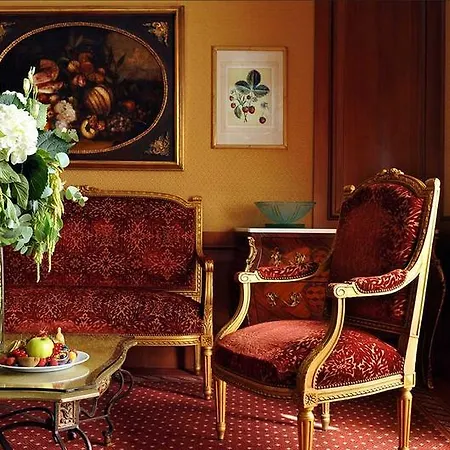 Hotel De Vendome-3